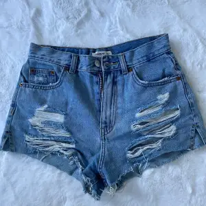 Jeans shorts, high waisted 