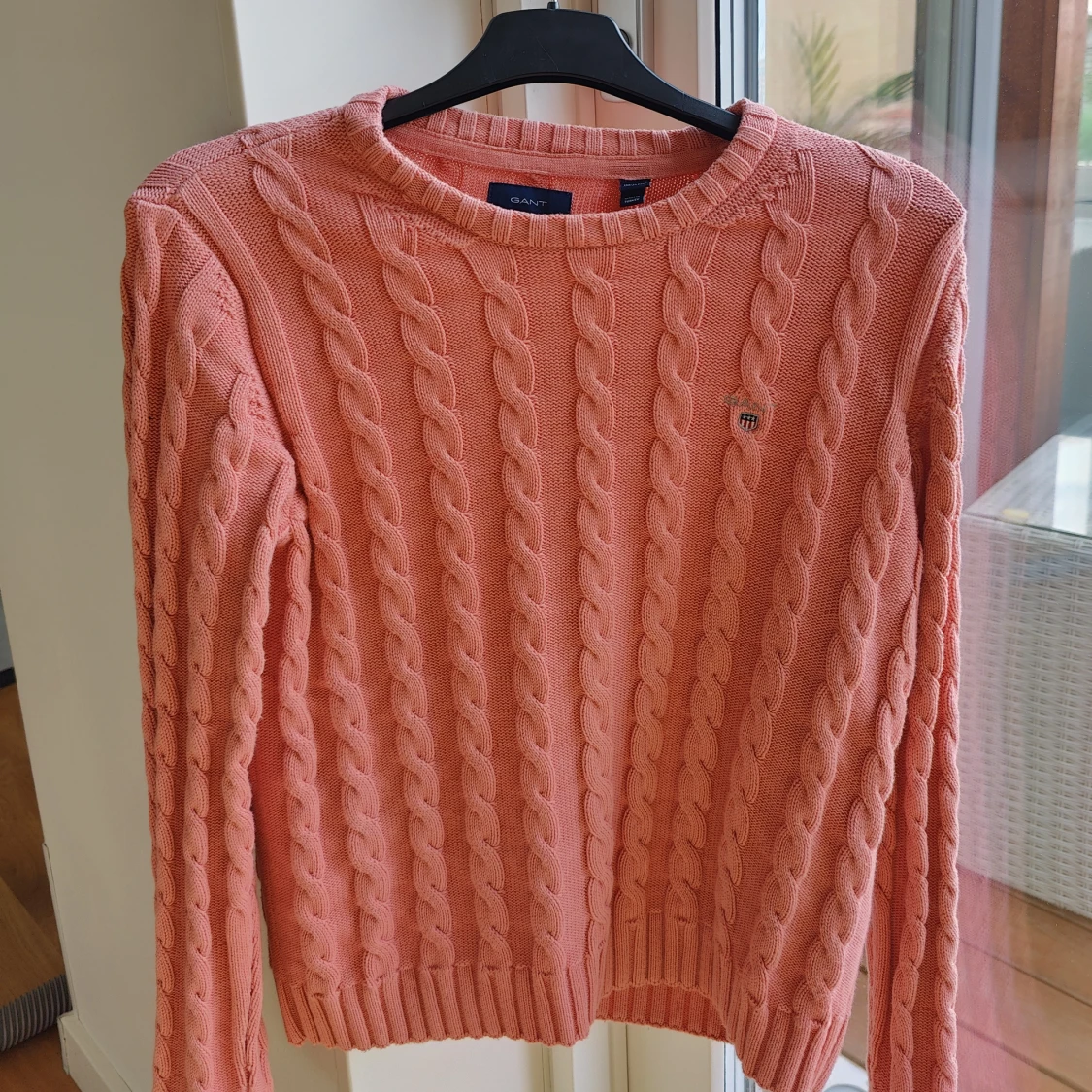 GANT rosa lite tunnare tjocktröja