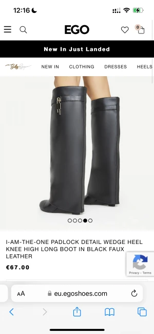 Boots - Säljer dessa svinsnygga boots i strl 40 då de tyvärr inte passade mig. Helt orörda och betalade även ytterligare 200kr för tull.