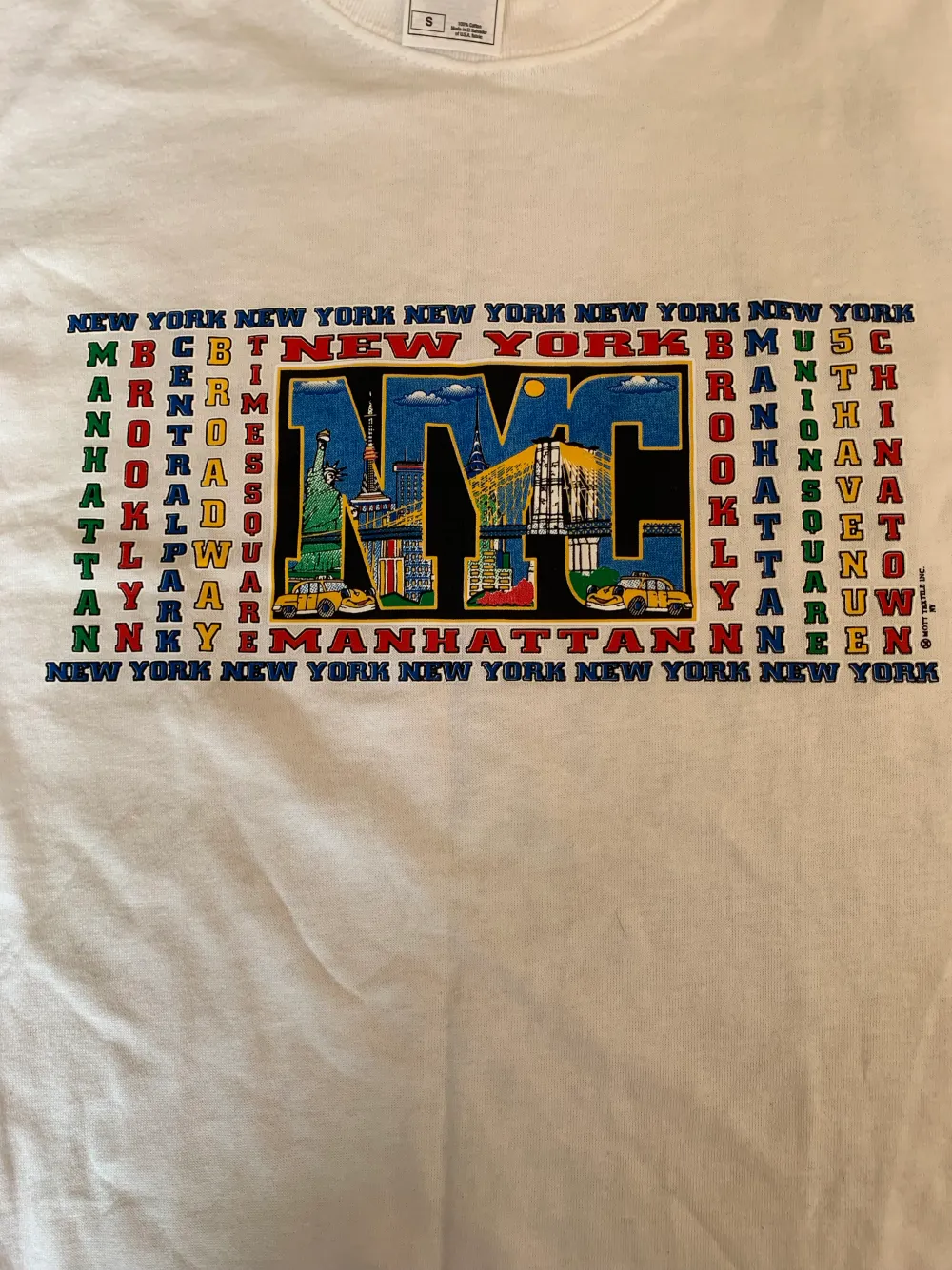 🪩 Vintage NYC tröja, inga defekter! 🪩 . T-shirts.