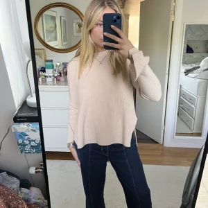 Kashmirtröja - Kashmirtröja i 100% Kashmir! Så fin färg.