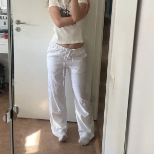 Linnebyxor  - Helt oanvända Linnebyxor från Gina:)