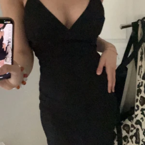 divided klänning - Fint skick. divided h&m