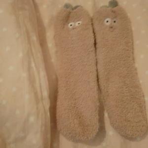 Mujk strumpor? - Den ser ut som en kanin och den är väldigt mjuk