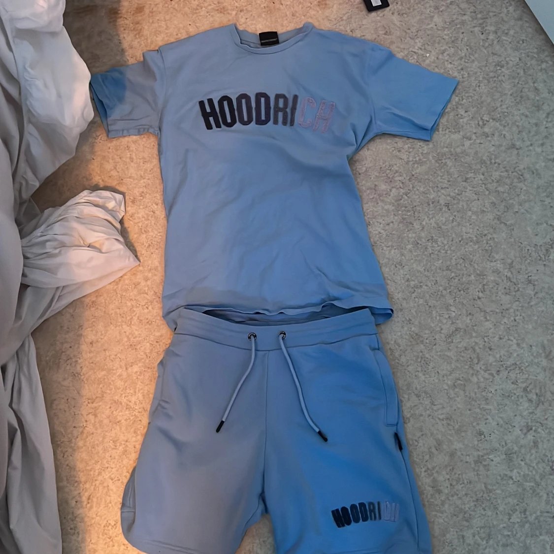 Hoodrich set storlek s