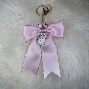 Sailor Moon Nyckelring - Helt ny Sailor Moon nyckelring  Säljes av mig som företag Finns flera!