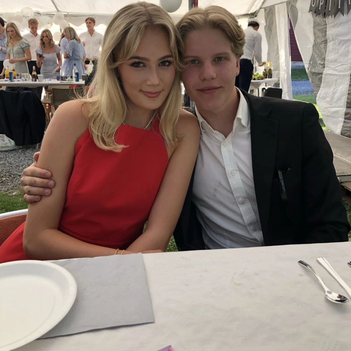 Röd klänning i linne - 90