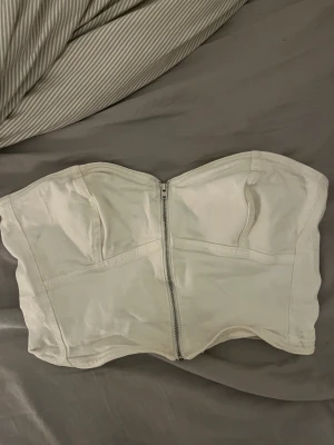 Jeans topp - Jeanstopp från weekday! Super fin och skön till sommaren💞 