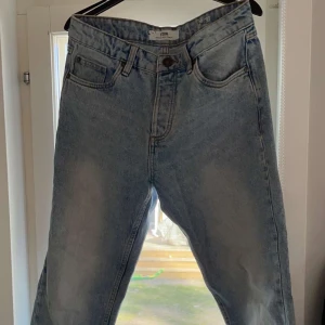 Jeans  - Blåa jeans från new yorker i stl 29/30 