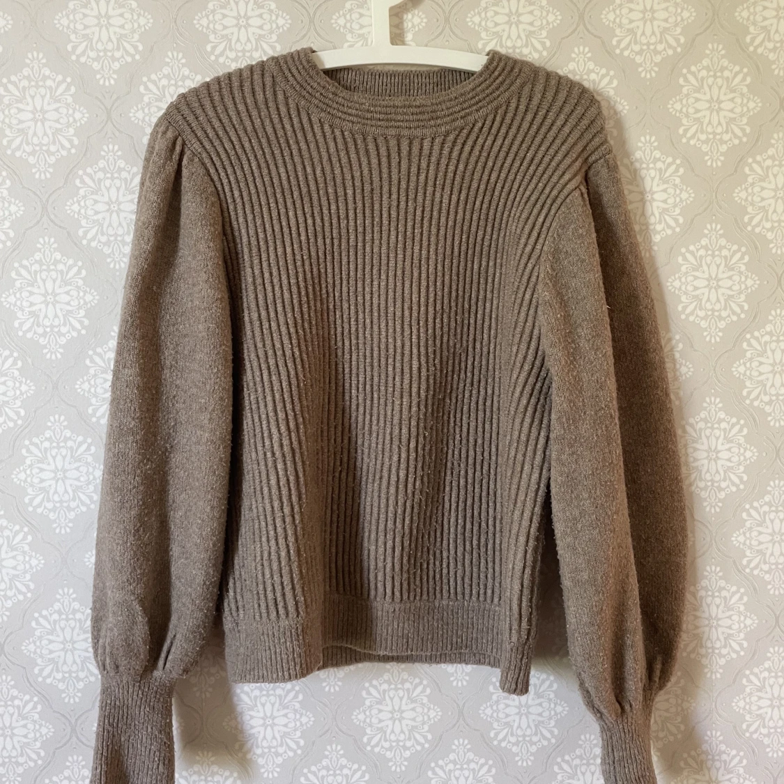 Mönsterstickad tröja - 90