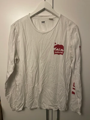Levis tröja - STORRENSNING! Levis tröja 