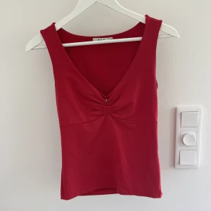 Topp från Vila - Säljer denna söta topp från Vila! 