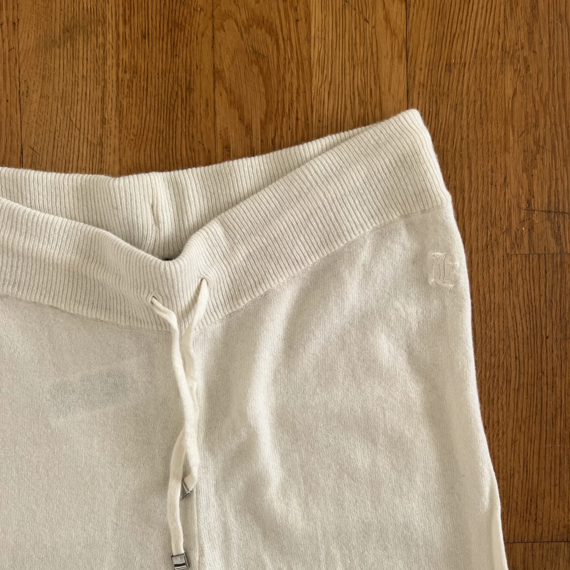 Juicy couture byxa i stickat  - 90