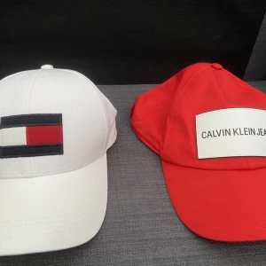Kepsar - Tommy hilfiger använd fåtal gånger, Calvin Klein helt ny
