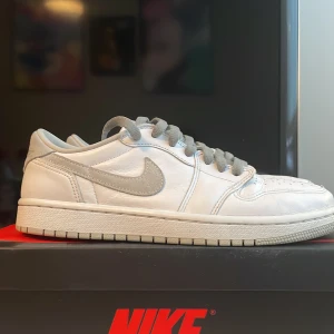 Jordan 1 neutral grey - Jordan 1 neutral grey i storlek Eu 41. 