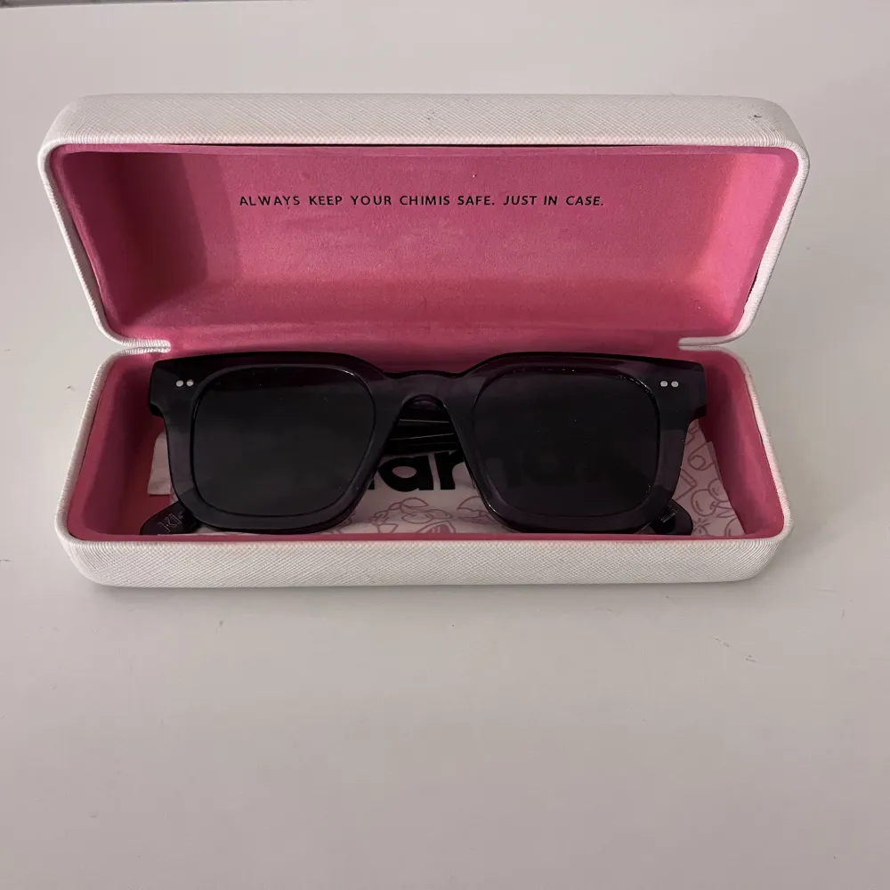 Jag säljer nu mina solglasögon Chimi X Klarna modellen 004 i färgen Ginger💗. Accessoarer.