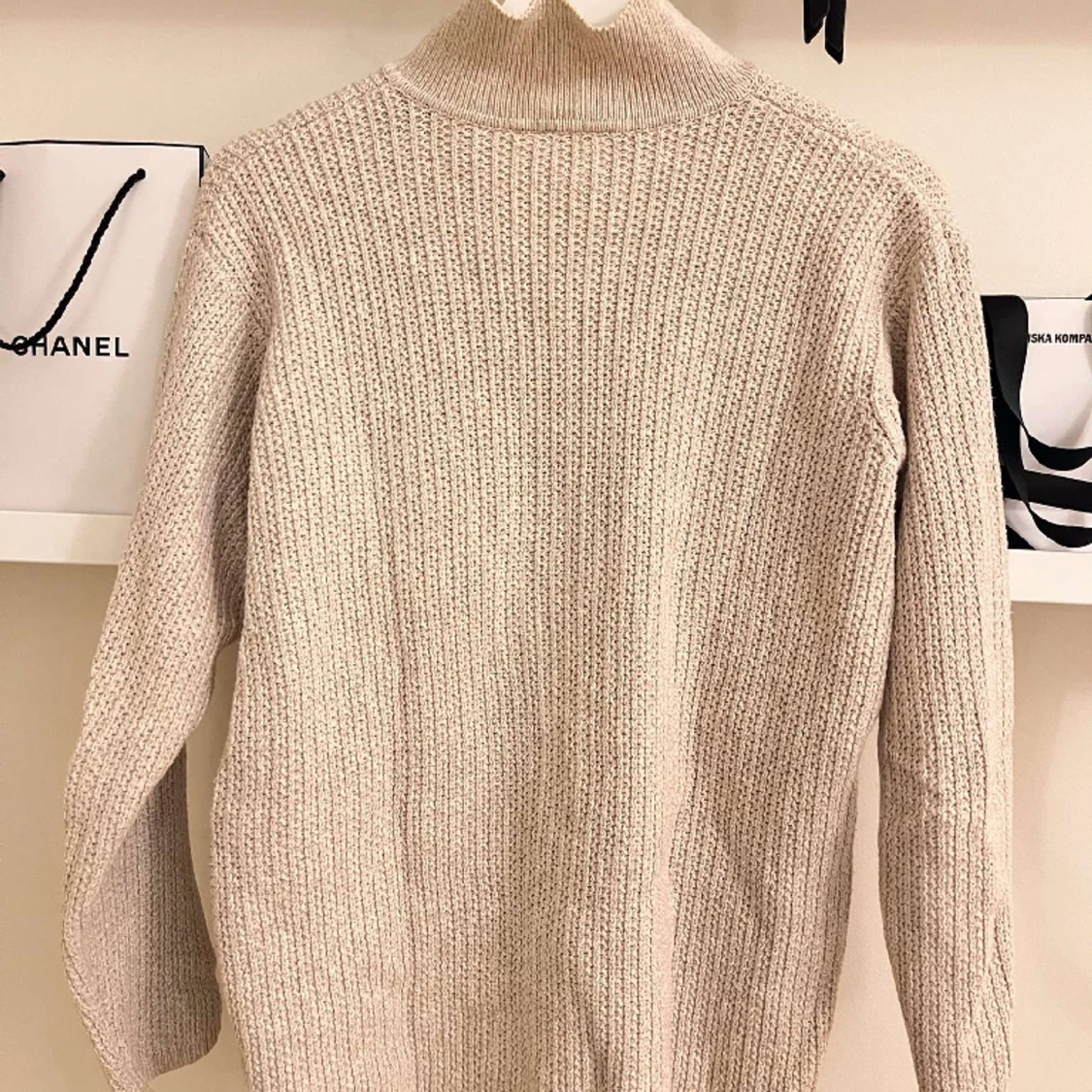 Stickad tröja  - 91