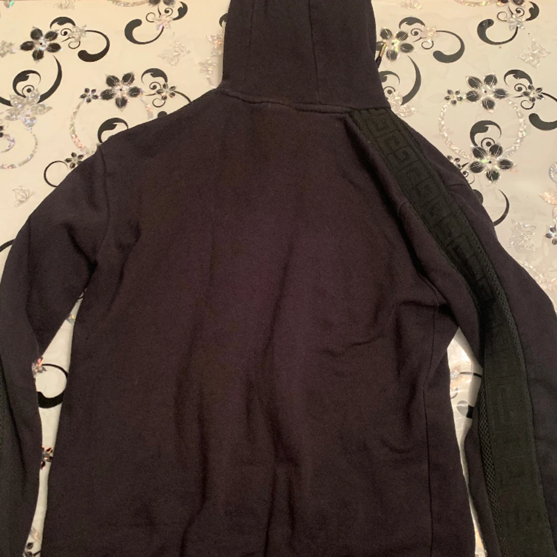 Glorious hoodie  - 91