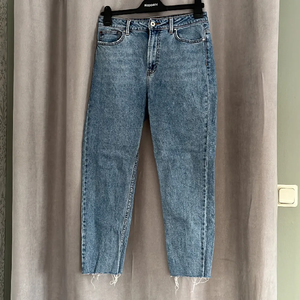 Jeans från only i storlek 29,32 Är i bra skick Skicka meddelande för fler bilder. Jeans & Byxor.