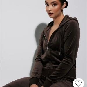 Juicy Couture brun - Nyskick . Strl XS Skicka meddelande för fler bilder 