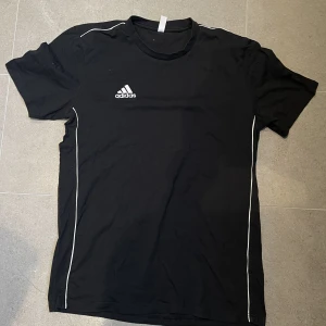 adidas - tröja från adidas
