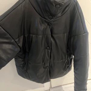 Jacka🖤 - Superfin jacka, i nyskick🖤