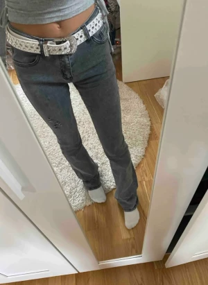 y2k bälte  - Säljer detta bb belt dupe då det inte kommer till användning. Bra kvalite och använt fåtal gånger❤️