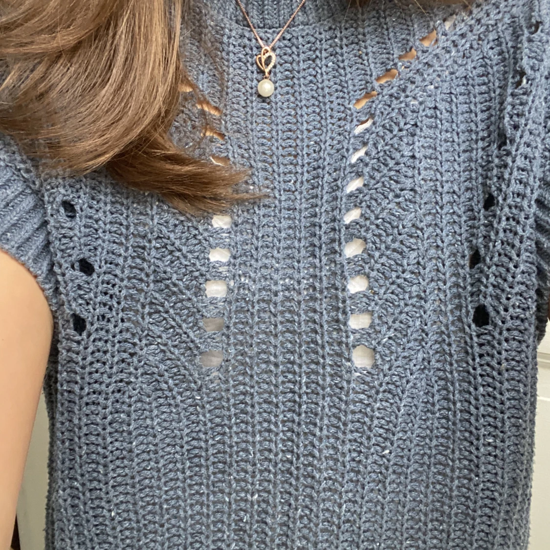 Stickad väst/tröja - 91