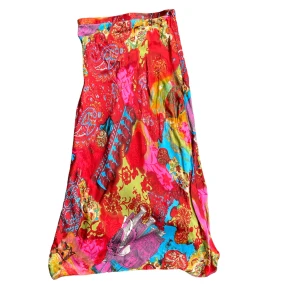 y2k mönstrad kjol  - fett cool midiskirt köpt på 2000-talet, stretchig, passar xs!