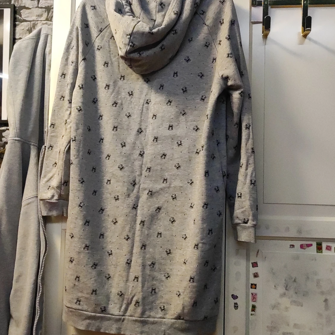 Lång grå oversized hoodie - 91