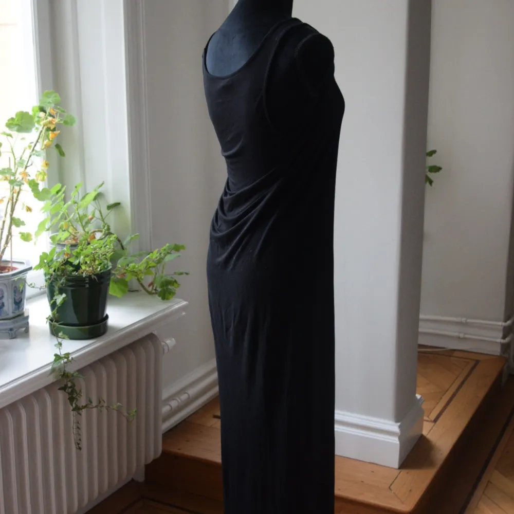  MEASUREMENTS length - 120 cm chest - 36 cm waist - 43 cm bottom - 50 cm . Klänningar.