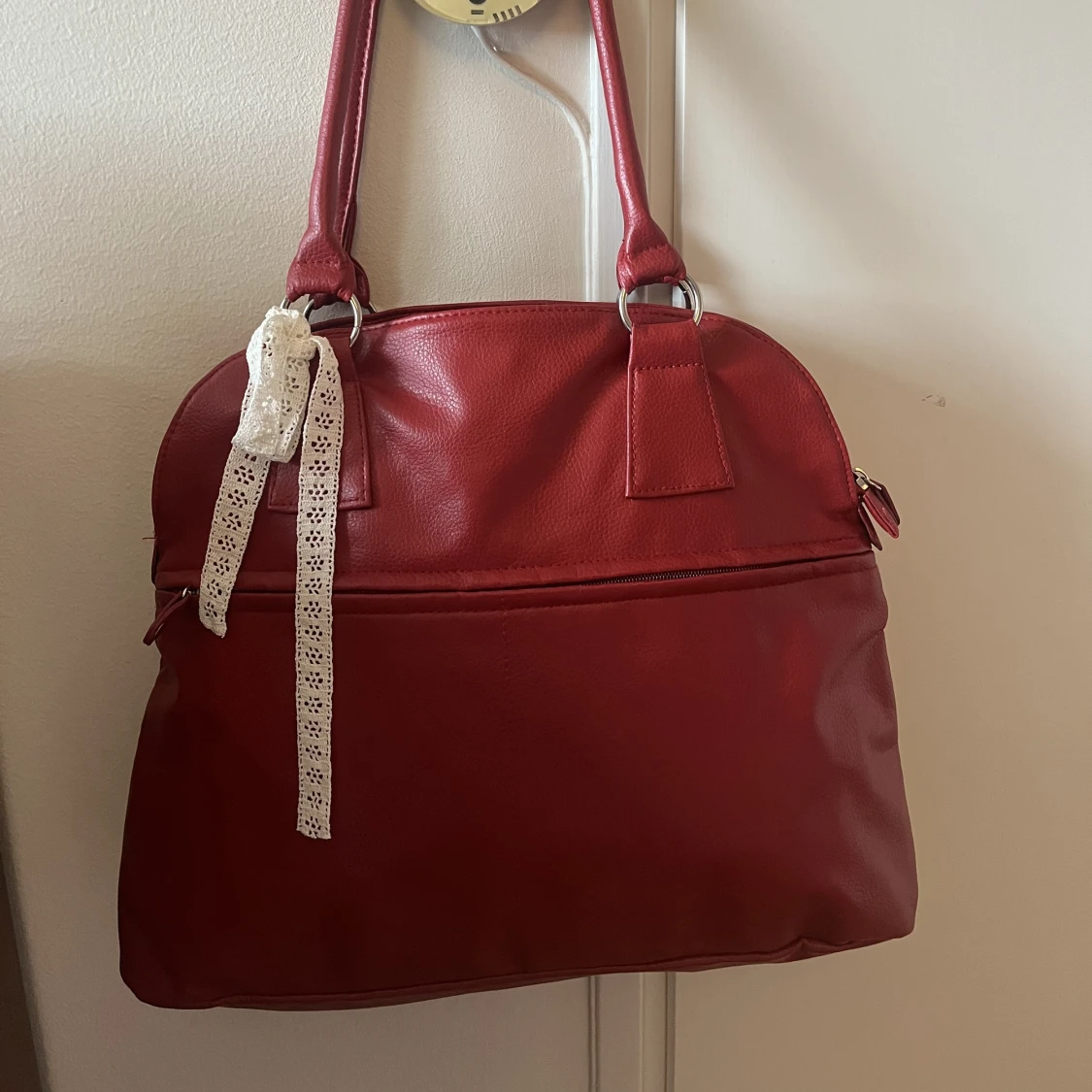 Röd handväska  - 90