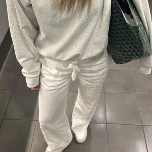 ALOBAH label linnebyxor - Fick hem dom idag men dom passade inte riktigt mig så aldrig använda endast testade ❤️❤️