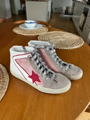 Golden gose skor - Snygga Golden Goose liknande skor