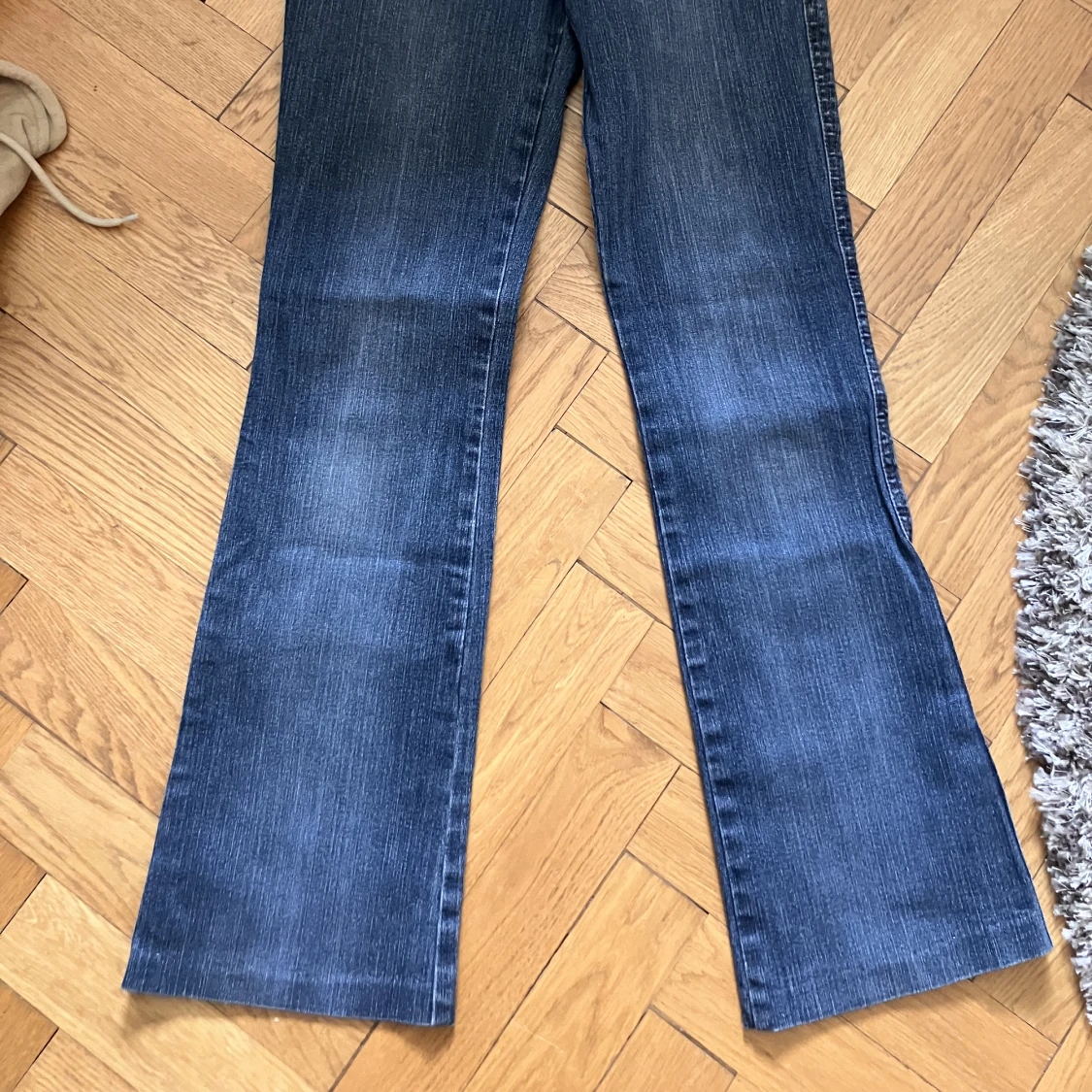 Y2k utsvängda jeans