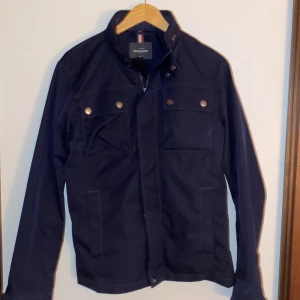 Vår Jacka - Vår/höst jacka från dressman, ny skick andvänts en gång