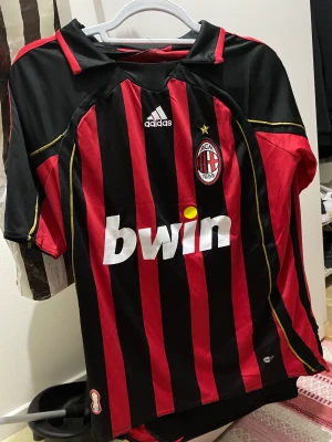 Ac milan tröja 06/07 vintage - Vintage milan tröja 
