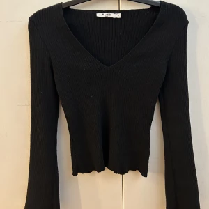 Nakd tröja  - Super fin tröja från nakd som inte kommer till användning längre💗