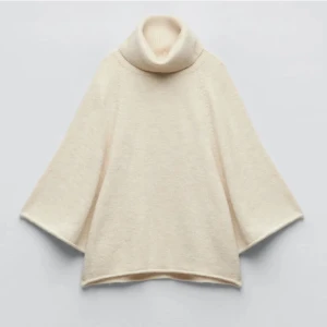 Zara stickad trekvartsärmad tröja - Superfin tröja från Zara, säljs inte längre. Fint skick! Lånade bilder, skriv för frågor✨