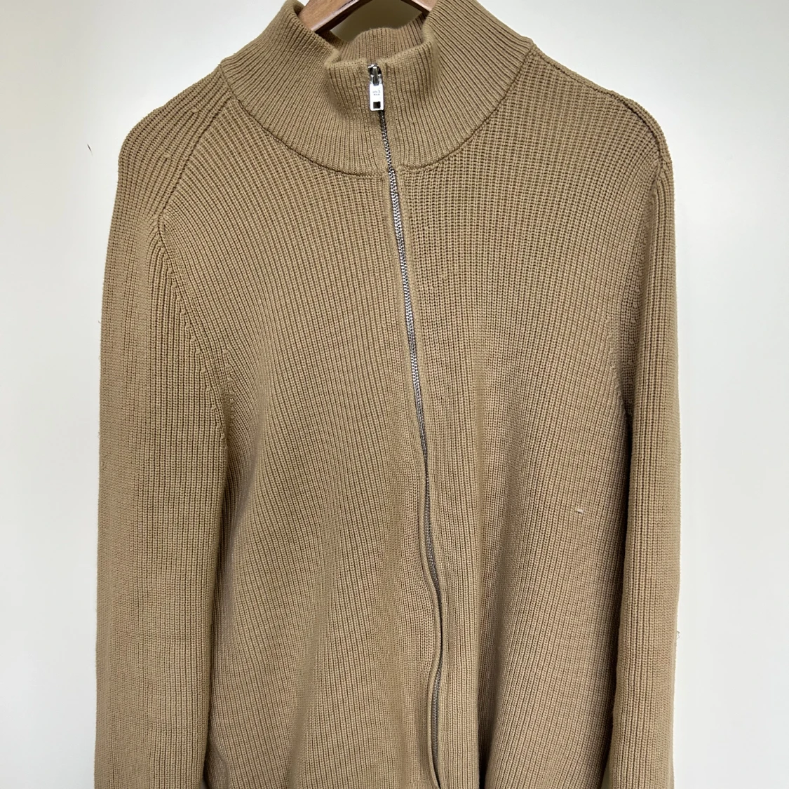 Mango ziptröja - 90