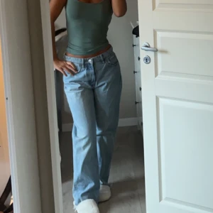 Overziz jeans - Bra skick! Köparen står för frakten 
