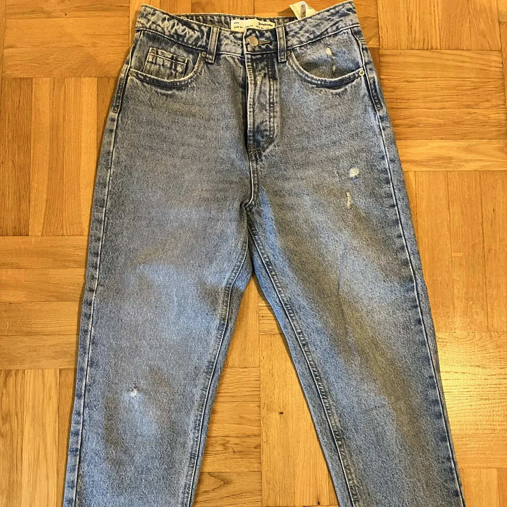 Ljusa jeans från Asos. Jeans & Byxor.