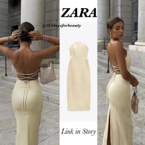 Zara klänning - Slutsåld klänning från zara. ALDRIG ANVÄND. Lappen sitter kvar. Köpte den för 700kr.