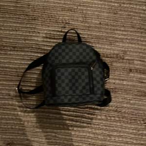 Fake Louis Vuitton väska    