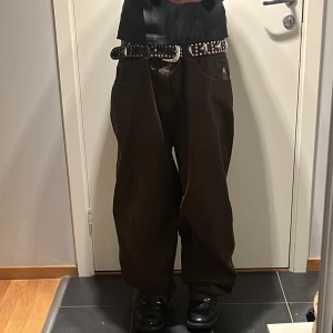 polar big boys  - har gått sönder på nederdelen av benen men har blivit lagade (kan tänka mig ändra pris) om nån vill pruta🧙‍♂️