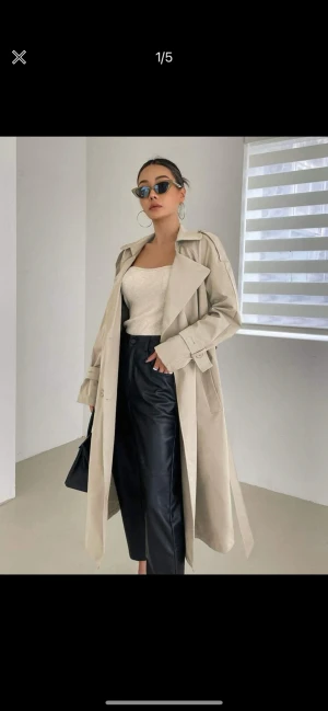 helt ny - köparen står för frakt budgivning om flera intresserade 