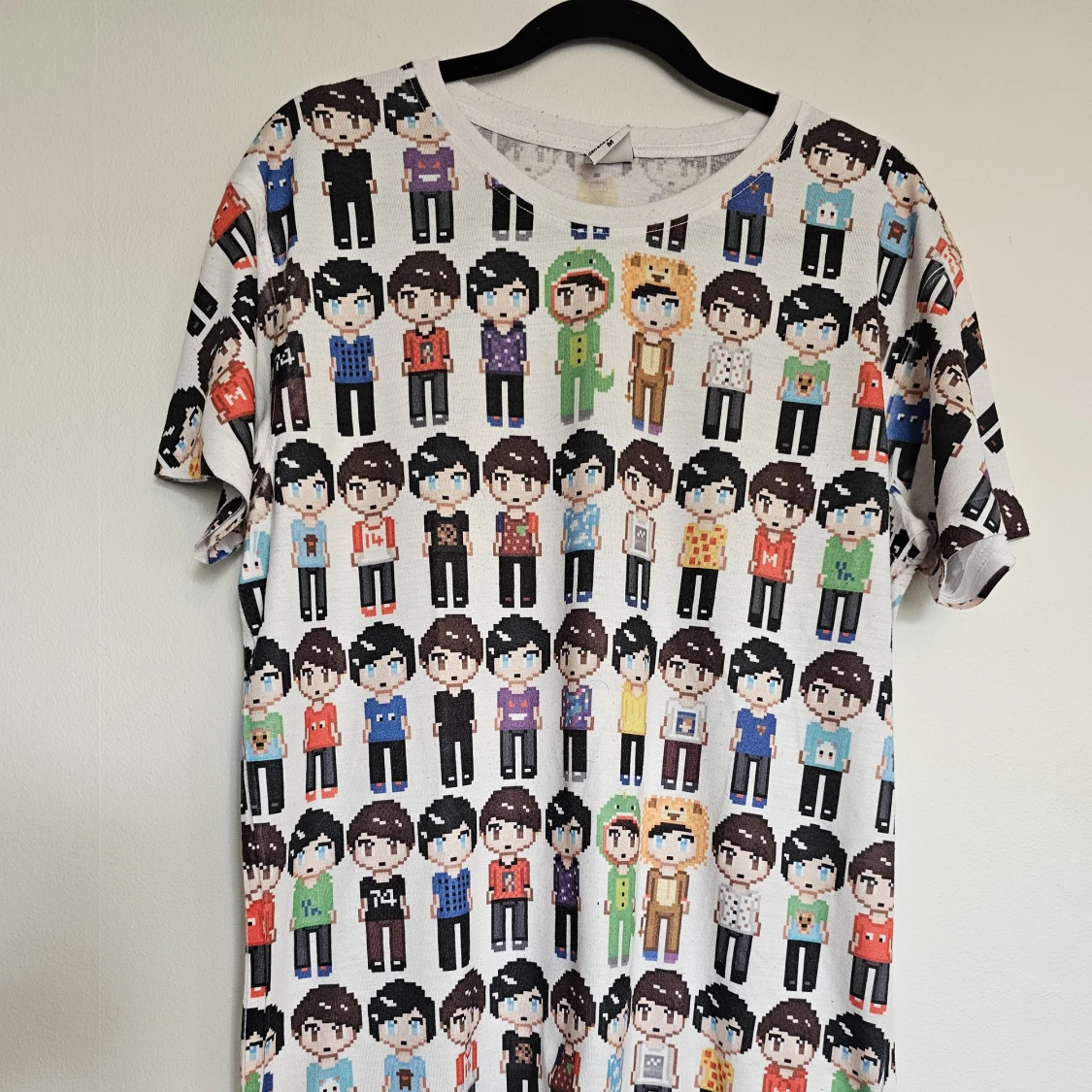 Dan and Phil pixel tshirt