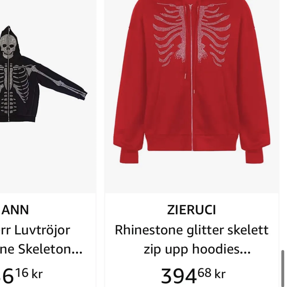 Säljer min skitfeta rhinestone hoodie då jag rensar min gaderob🕺🏼 Den är i storlek M och jag är 174 cm lång 🤠 Har knappt använt den som man ser på bild 🔥 skickar paketet samma dag om jag är hemma🚚. Hoodies.