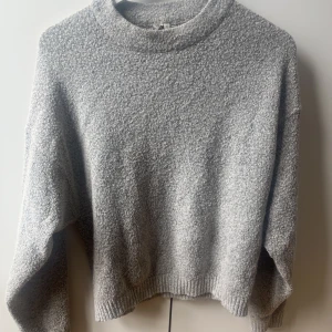 grå stickad skön  - Jätte skön super strech ”stickad”