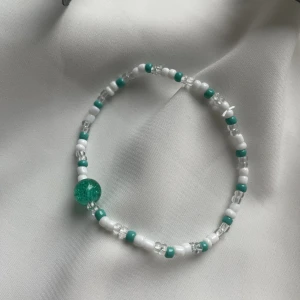 Armband - Pärlarmband för 5kr+13kr frakt 